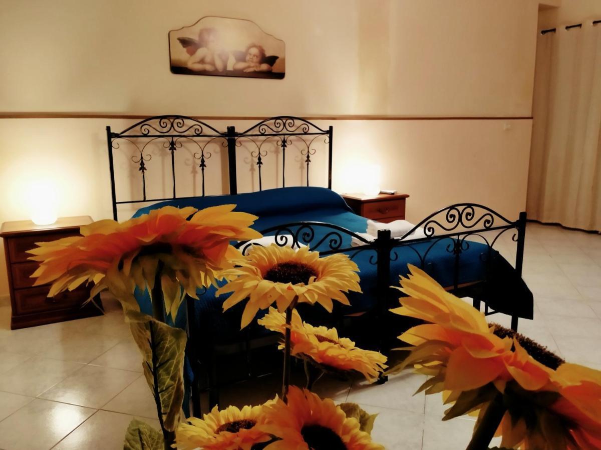 Villa Laura Apartment Giardini Naxos Exterior foto