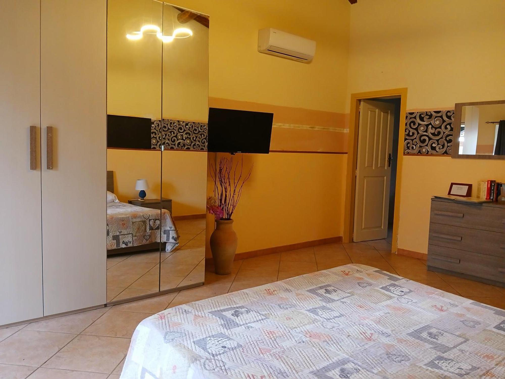 Villa Laura Apartment Giardini Naxos Exterior foto